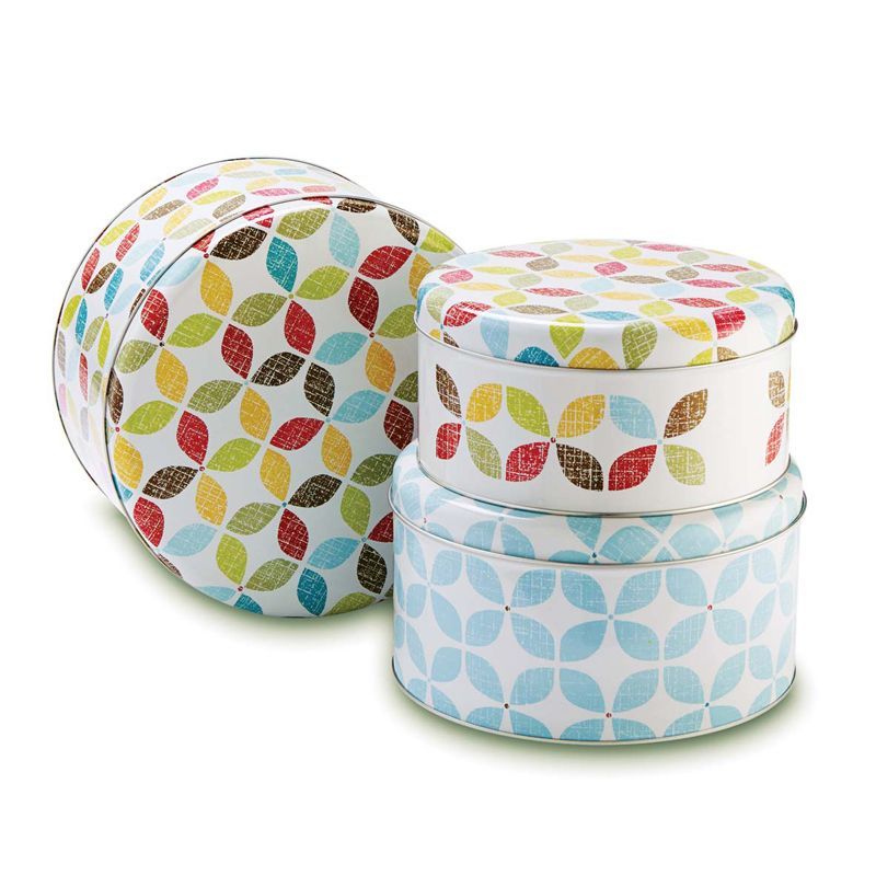 Retro Set of 3 Round Kitchen Cake Tins